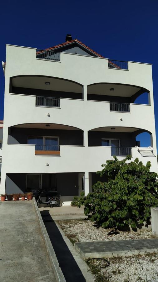 Apartments Kalajica Traù Esterno foto